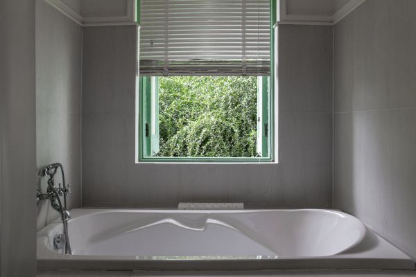 Fiberglass Tub Installation in Sandusky
