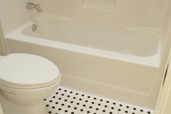Fiberglass Tub Replacement in Sandusky